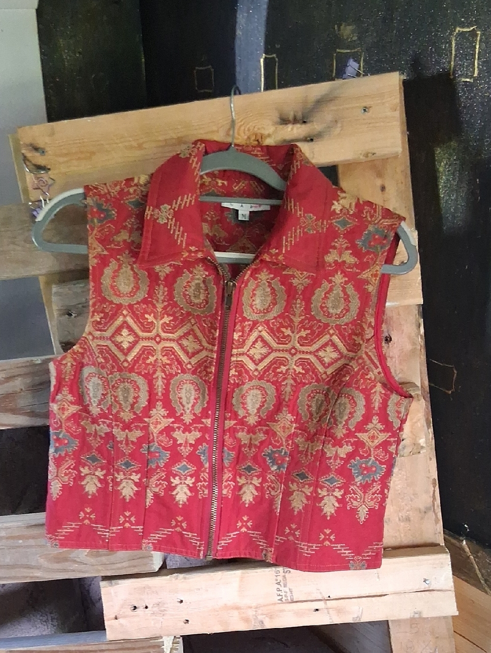 CAbi Red Gold Brocade Zip-Front Vest